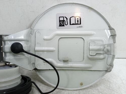 Fuel Filler Flap Vauxhallmk4  Viva Sl 2015-2021 999cc Petrol In White