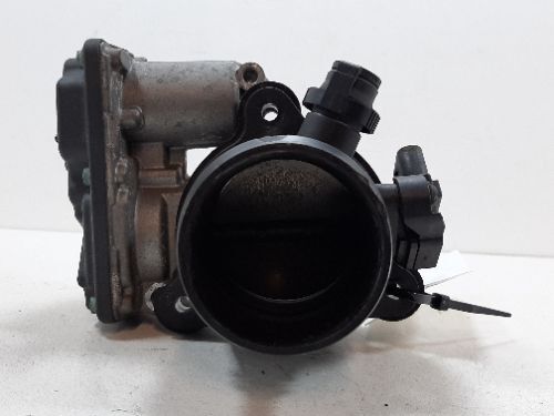 MINI Cooper S Seven 2017 Throttle Body