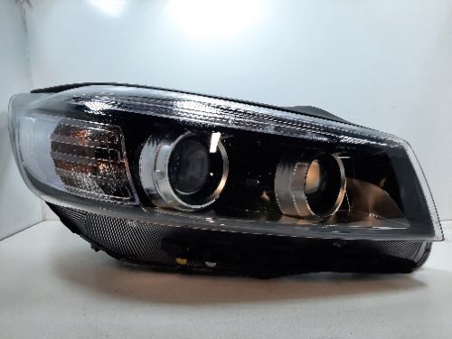 KIA Sorento Kx-2 Crdi 4x4 2017 Headlight Headlamp Right Side