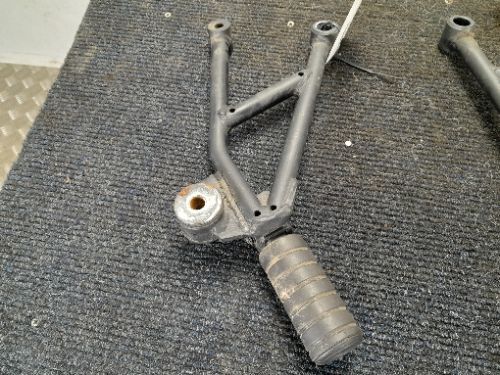 SINNIS Outlaw 125 2022 Front Footpeg Set