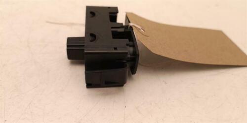 Hazard Switch Nissan Nv300 Dci Tekna L2h2 P/v 2017 1598cc Diesel